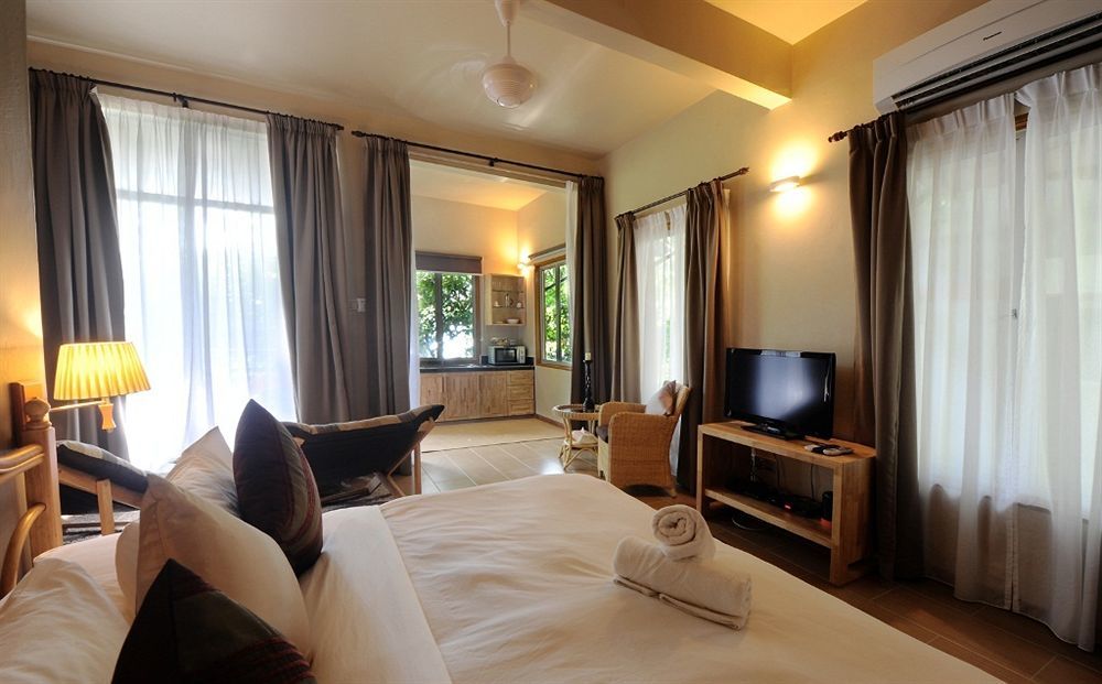 Ambong Rainforest Retreat Pantai Tengah  Dış mekan fotoğraf