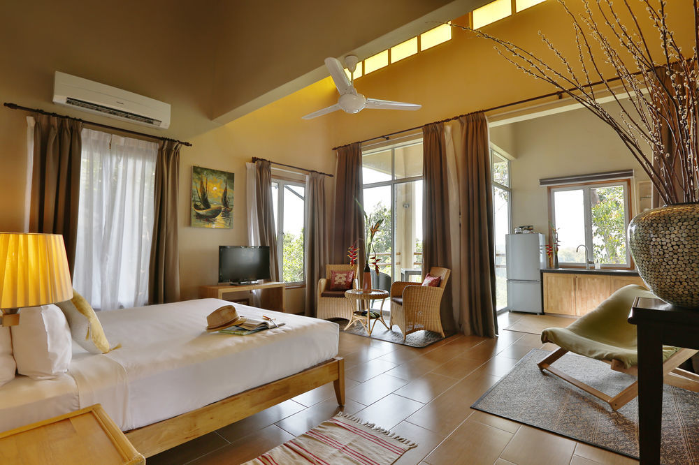 Ambong Rainforest Retreat Pantai Tengah  Dış mekan fotoğraf
